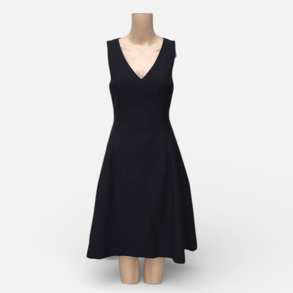New Banana Republic black dress 4 tall fit and flare